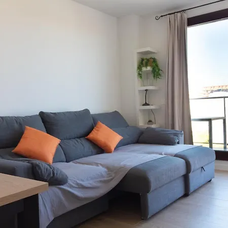Global Properties, Con Piscina En